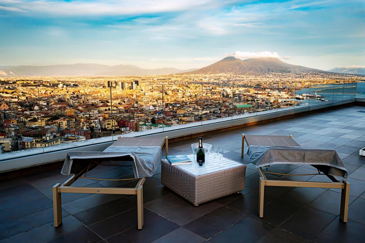 Terrazza Manu - Loft Suspended Over The City-Vomero Неаполь Экстерьер фото