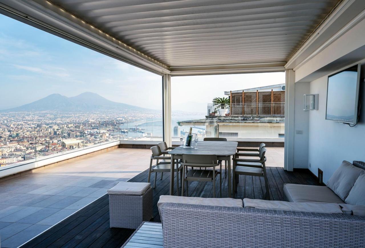 Terrazza Manu - Loft Suspended Over The City-Vomero Неаполь Экстерьер фото